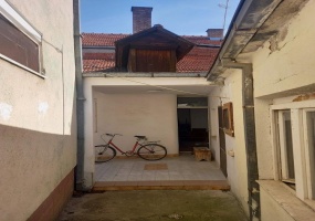 cuprija, Pomoravlje, Srbija, Spavaće sobe, ,Kuća,Na prodaju,1581