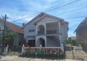 Cuprija, Pomoravlje, Srbija, Spavaće sobe, ,3 BathroomsBathrooms,Kuća,Na prodaju,1643